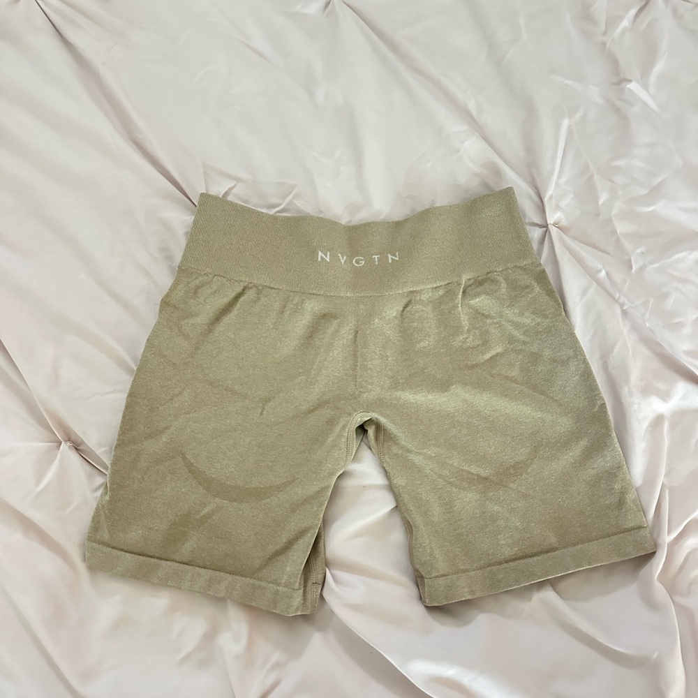 NVGTN Women's Beige Bike Shorts